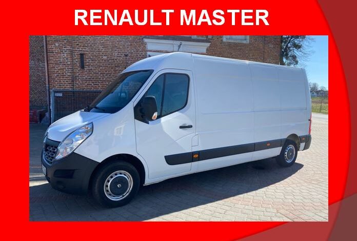 Renault Master kisteherautó -Magyar autópályamatricával